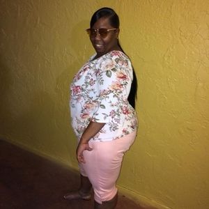 Meet your Posher, Tiffany